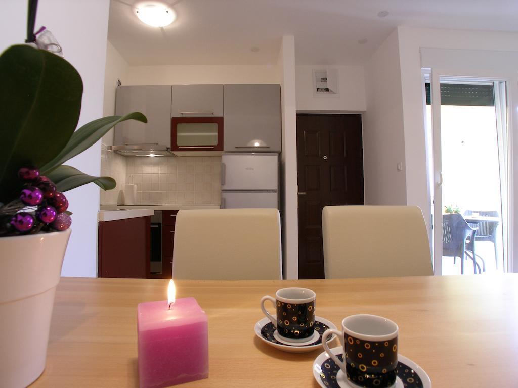 Apartments Marina Vodice Kamer foto