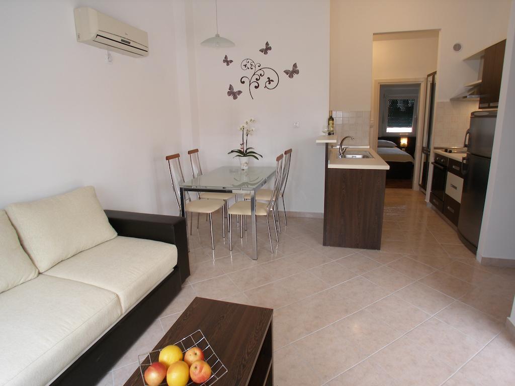 Apartments Marina Vodice Kamer foto